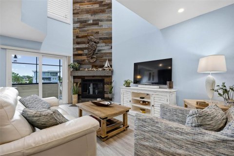 Adosado en venta en Dunedin, Florida, 3 dormitorios, 193.79 m2 № 2132436 - foto 26