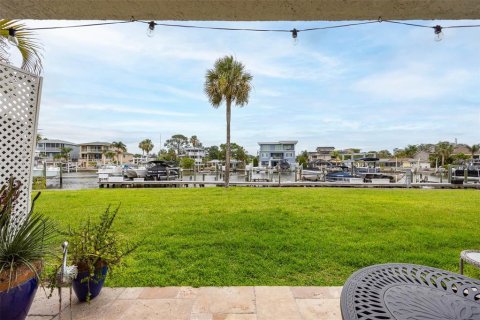 Adosado en venta en Dunedin, Florida, 3 dormitorios, 193.79 m2 № 2132436 - foto 7