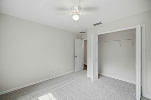 House in Ocala, Florida 3 bedrooms, 124.86 sq.m. № 2258338 - photo 23