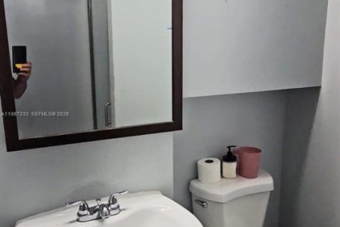 Купить таунхаус в Майами, Флорида 4 спальни, 157.75м2, № 2049622 - фото 15