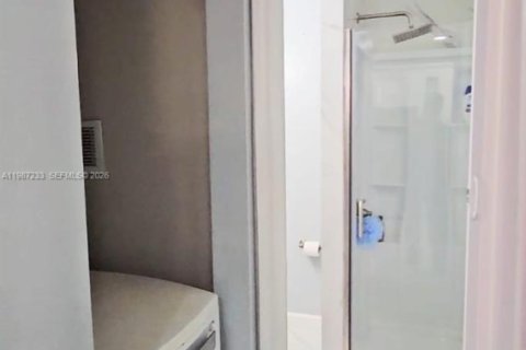 Купить таунхаус в Майами, Флорида 4 спальни, 157.75м2, № 2049622 - фото 16