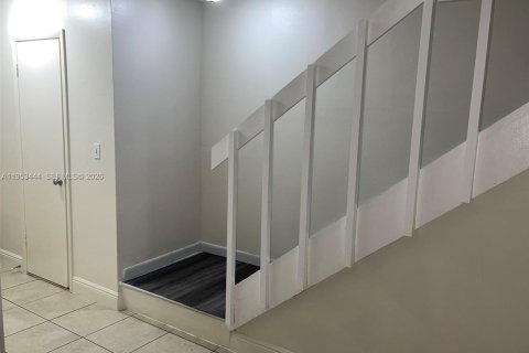 Copropriété à louer à Sunrise, Floride: 3 chambres, 133.78 m2 № 2025851 - photo 19