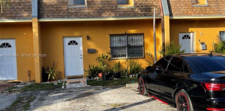 Condo à Sunrise, Floride, 3 chambres № 2025851