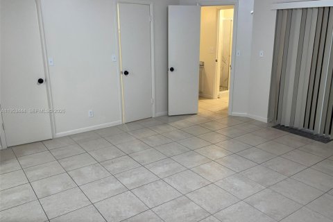 Copropriété à louer à Sunrise, Floride: 3 chambres, 133.78 m2 № 2025851 - photo 26