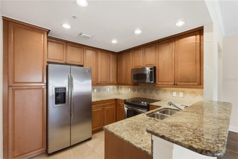 Copropriété à louer à Orlando, Floride: 2 chambres, 126.25 m2 № 2412754 - photo 3