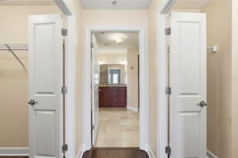 Copropriété à louer à Orlando, Floride: 2 chambres, 126.25 m2 № 2412754 - photo 12