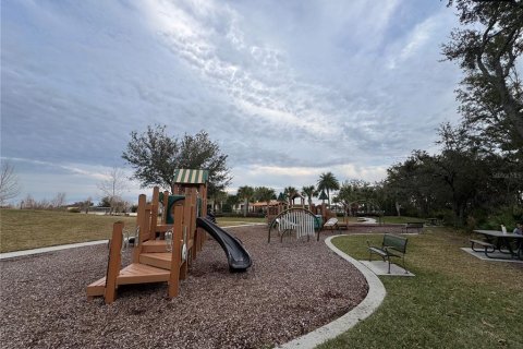 House in Kissimmee, Florida 3 bedrooms, 154.96 sq.m. № 1721744 - photo 19