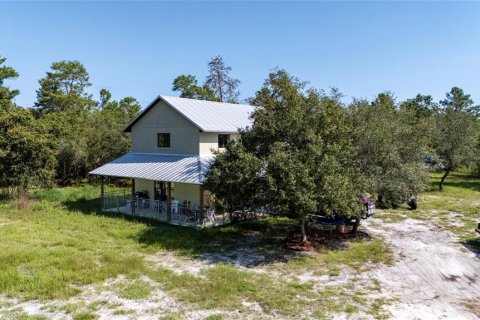 House in Eustis, Florida 2 bedrooms, 98.66 sq.m. № 2304958 - photo 6