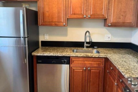 Condominio en alquiler en Lauderdale Lakes, Florida, 1 dormitorio, 71.35 m2 № 2054845 - foto 17