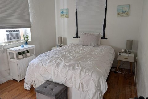 Villa ou maison à louer à Dania Beach, Floride: 2 chambres, 74.32 m2 № 1999141 - photo 7