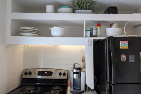 Villa ou maison à louer à Dania Beach, Floride: 2 chambres, 74.32 m2 № 1999141 - photo 11