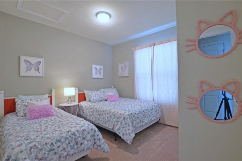 Casa en venta en Kissimmee, Florida, 8 dormitorios, 375.42 m2 № 1680300 - foto 17