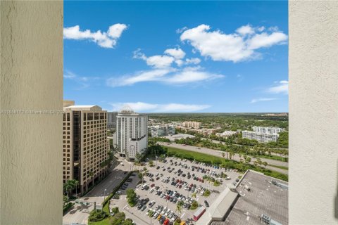 Купить кондоминиум в Майами, Флорида 2 спальни, 125.42м2, № 2036353 - фото 28