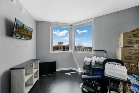 Купить кондоминиум в Майами, Флорида 2 спальни, 125.42м2, № 2036353 - фото 21