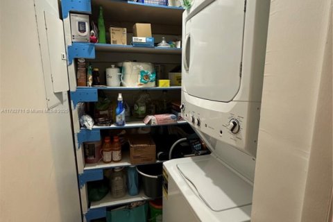 Купить кондоминиум в Хайалиа, Флорида 2 спальни, 85.93м2, № 1985672 - фото 2