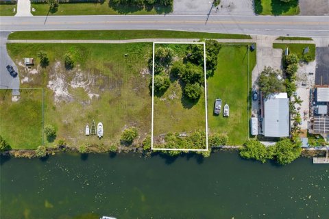 Commercial property in Hernando Beach, Florida № 685294 - photo 6