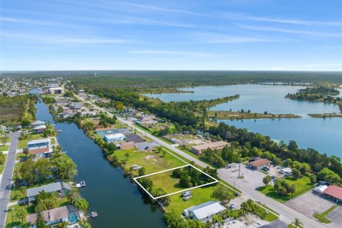 Commercial property in Hernando Beach, Florida № 685294 - photo 5