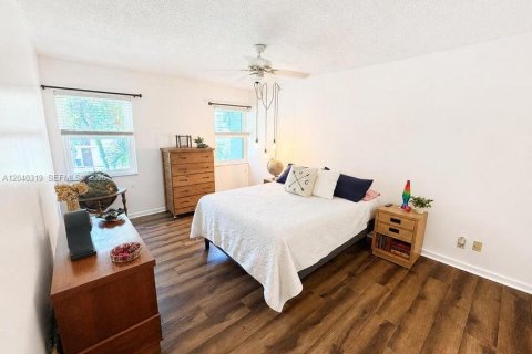 Condo in Deerfield Beach, Florida, 2 bedrooms № 2087876