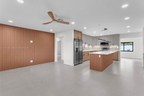 Villa ou maison à vendre à Fort Lauderdale, Floride: 3 chambres, 163.32 m2 № 1967050 - photo 19