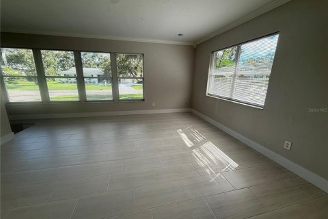 Villa ou maison à vendre à Sarasota, Floride: 3 chambres, 139.54 m2 № 2390944 - photo 7