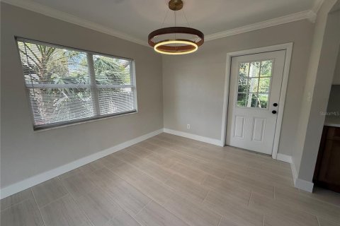 Villa ou maison à vendre à Sarasota, Floride: 3 chambres, 139.54 m2 № 2390944 - photo 9