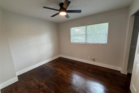 Villa ou maison à vendre à Sarasota, Floride: 3 chambres, 139.54 m2 № 2390944 - photo 20