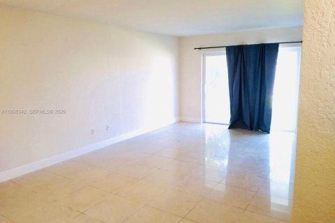 Apartment in Miami, Florida 1 bedroom, 65.03 sq.m. № 1996275