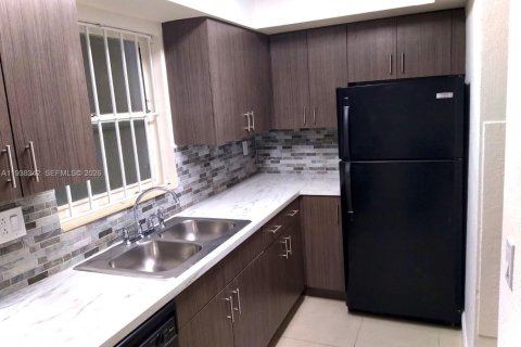 Appartement à louer à Miami, Floride: 1 chambre, 65.03 m2 № 1996275 - photo 15