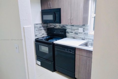 Appartement à louer à Miami, Floride: 1 chambre, 65.03 m2 № 1996275 - photo 16