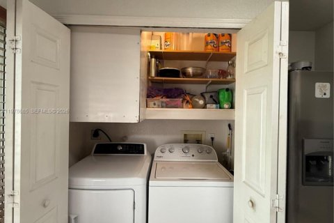 Купить кондоминиум в Дорал, Флорида 3 спальни, 119.84м2, № 2044069 - фото 4