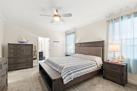 House in Orlando, Florida 3 bedrooms, 194.07 sq.m. № 2151551 - photo 13