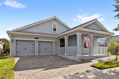 House in Orlando, Florida 3 bedrooms, 194.07 sq.m. № 2151551