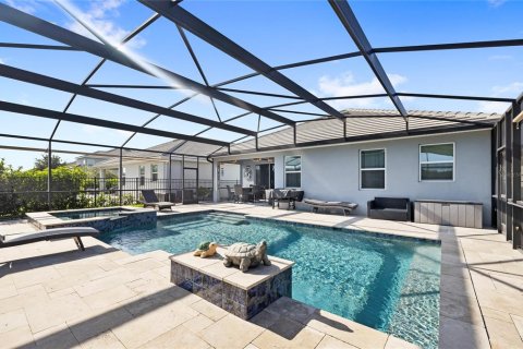 House in Orlando, Florida 3 bedrooms, 194.07 sq.m. № 2151551 - photo 3