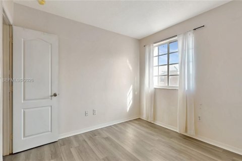 Купить кондоминиум в Майами, Флорида 2 спальни, 105.63м2, № 2036263 - фото 14