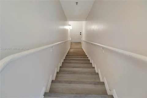 Купить кондоминиум в Майами, Флорида 2 спальни, 105.63м2, № 2036263 - фото 2