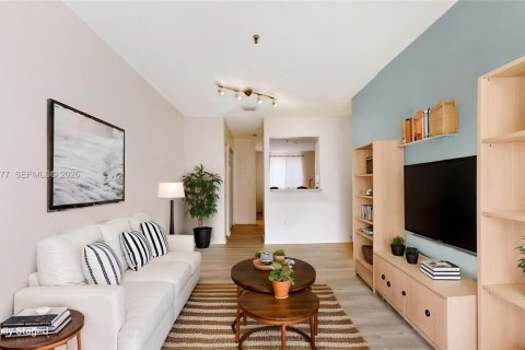 Купить кондоминиум в Майами, Флорида 2 спальни, 105.63м2, № 2036263 - фото 3