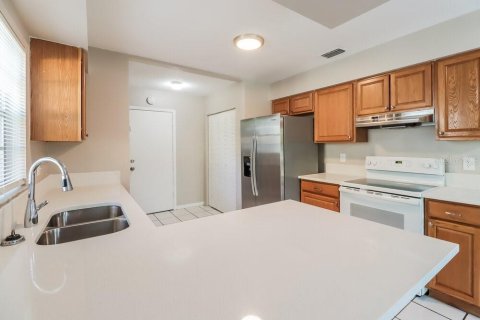 Casa en alquiler en Lakeland, Florida, 3 dormitorios, 113.34 m2 № 1869514 - foto 8