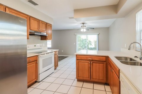 Casa en alquiler en Lakeland, Florida, 3 dormitorios, 113.34 m2 № 1869514 - foto 7