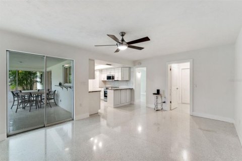 Villa ou maison à vendre à Clearwater, Floride: 4 chambres, 177.44 m2 № 1899965 - photo 29