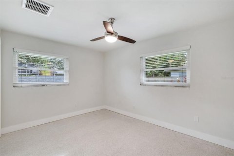 Villa ou maison à vendre à Clearwater, Floride: 4 chambres, 177.44 m2 № 1899965 - photo 28