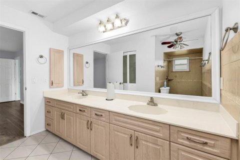 House in Punta Gorda, Florida 3 bedrooms, 137.4 sq.m. № 2291071 - photo 27