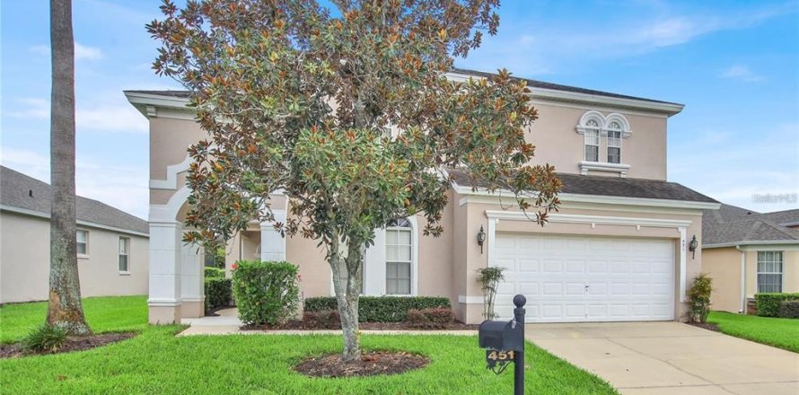 House in Davenport, Florida 6 bedrooms, 263.38 sq.m. № 1816564