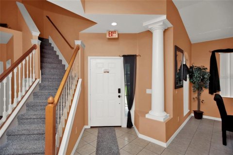 House in Davenport, Florida 6 bedrooms, 263.38 sq.m. № 1816564 - photo 5