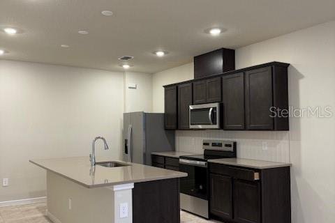 Townhouse in Kissimmee, Florida 3 bedrooms, 156.35 sq.m. № 1909099 - photo 3