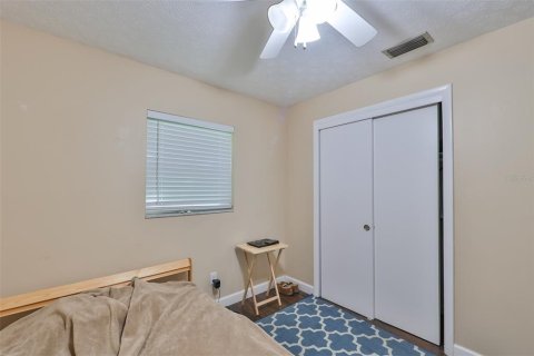 Appartement à louer à Seffner, Floride: 2 chambres, 83.61 m2 № 2345228 - photo 15