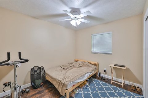 Appartement à louer à Seffner, Floride: 2 chambres, 83.61 m2 № 2345228 - photo 13