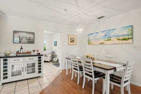 Casa en venta en Bradenton, Florida, 2 dormitorios, 142.7 m2 № 2400196 - foto 13