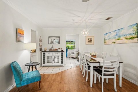 Casa en venta en Bradenton, Florida, 2 dormitorios, 142.7 m2 № 2400196 - foto 12