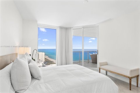 Condominio en venta en Miami Beach, Florida, 2 dormitorios, 138.42 m2 № 1708131 - foto 10