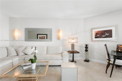 Condominio en venta en Miami Beach, Florida, 2 dormitorios, 138.42 m2 № 1708131 - foto 4